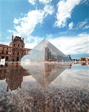 Le Louvre : un jeu de piste en autonomie à télécharger | par Balade-toi Mtro Louvre-Rivoli Affiche